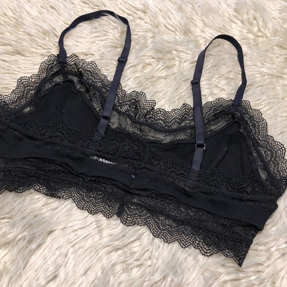 3/$25🧿NEW! Lace Cami Bralette - Black - Picture 5 of 6